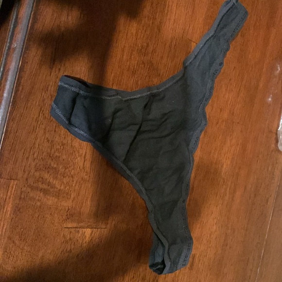 Brand new authentic Victorias Secret black strings  underwear, 100% cotton, M - Picture 5 of 7